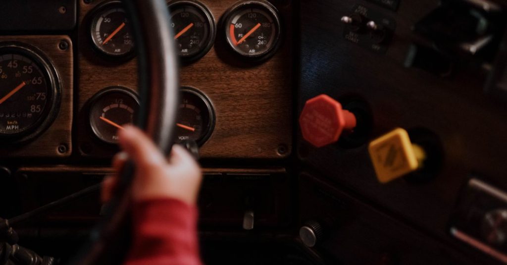 מדריך TPMS: מד לחץ אוויר בצמיגים, החוק ועלות תיקון